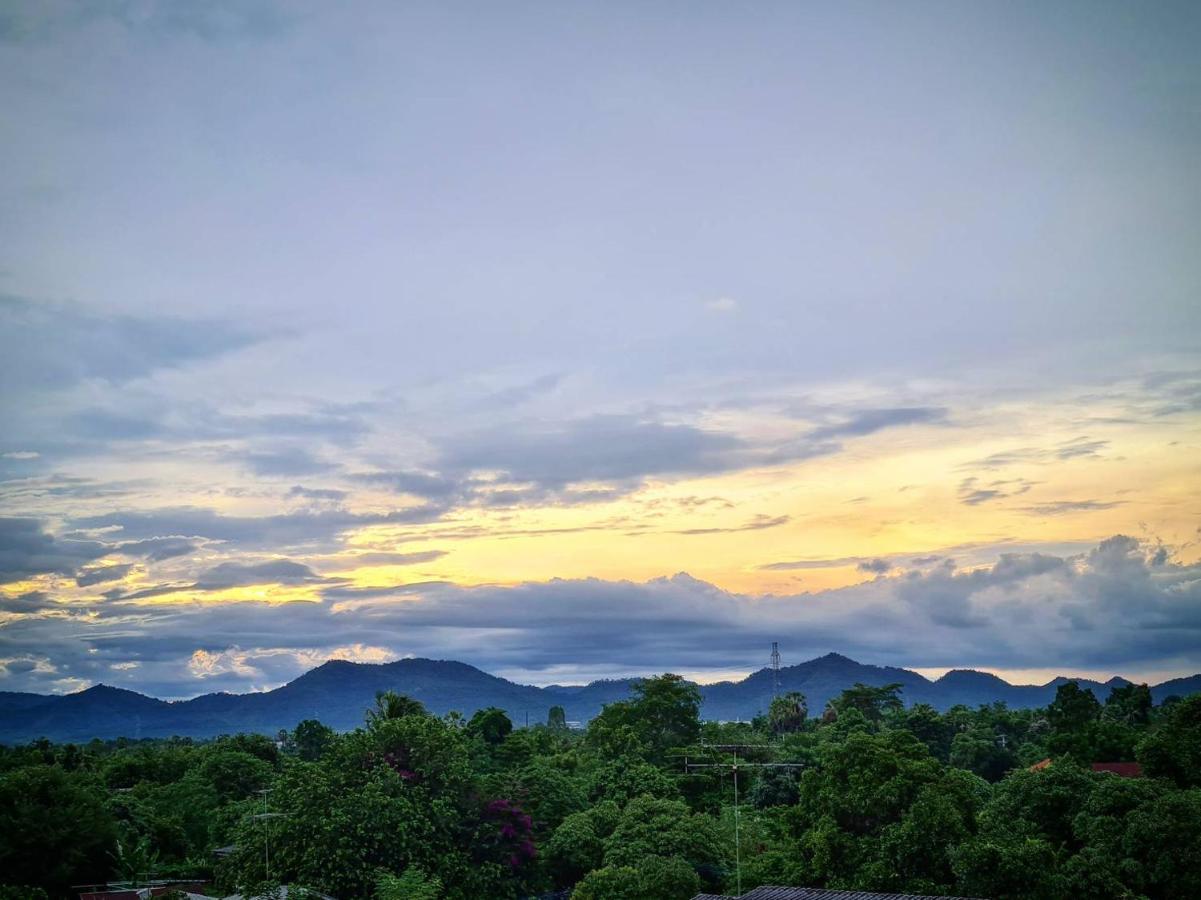 Lemae Residence เลอเม เรสซิเดนซ์ อำเภอเขาย้อย เพชรบุรี Ban Huai Krathaek Ngoại thất bức ảnh